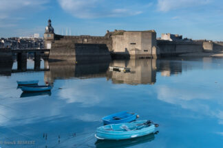 Concarneau, la ville close et ses barques — photographie de paysage breton de Franck Besrest