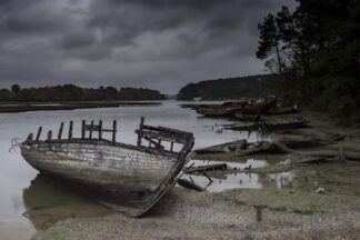 Cimetière de bateaux du Bono — photographie de paysage breton de Franck Besrest