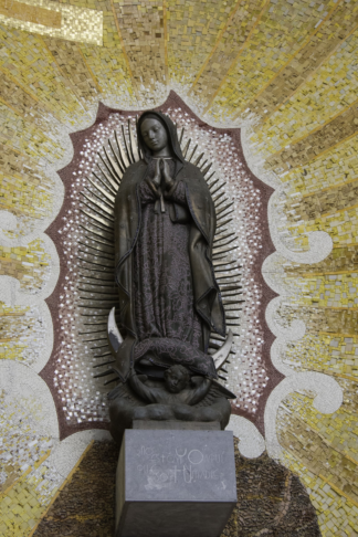 Notre de dame de Lourdes — photographie du patrimoine breton de Franck Besrest