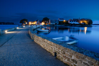 Saint-Cado de Belz, lumières de nuit — photographie de paysage breton de Franck Besrest