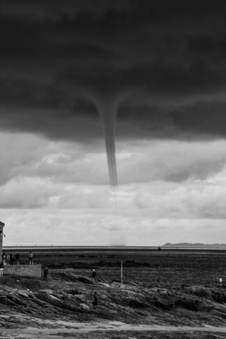 Trombe marine — Quiberon (N&B) — photographie de paysage breton de Franck Besrest