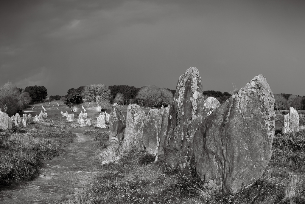 Tirage d'art des alignements de mégalithes de Carnac par Franck Besrest