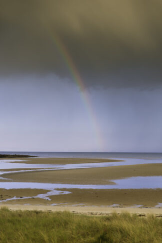 Mendu, arc-en-ciel sur la côte — photographie de paysage breton de Franck Besrest