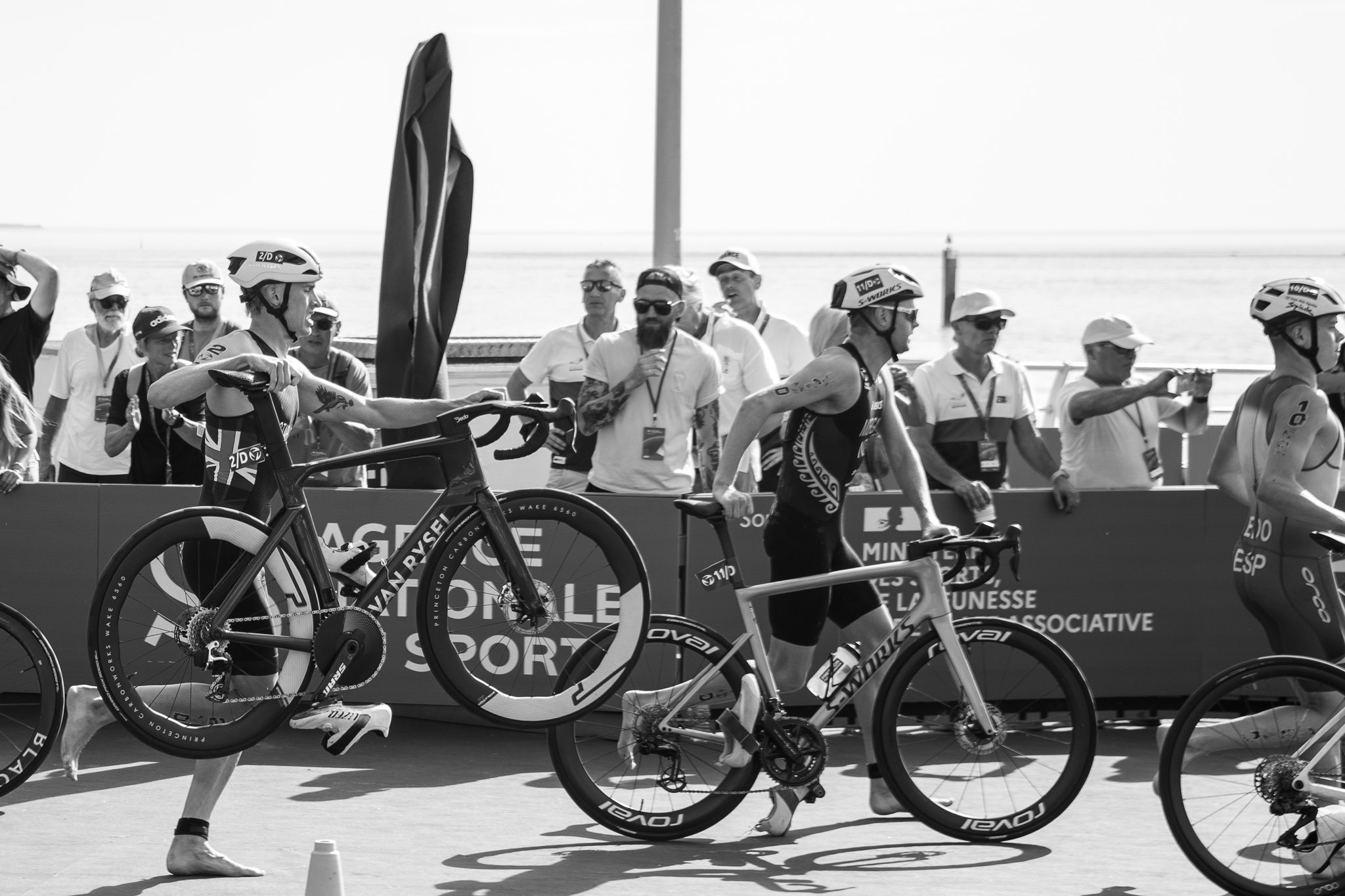 Championnat du monde de triathlon WTCS à Quiberon 2026, Grande Plage – photographie sportive Besrest-Photos en Bretagne (14/51)