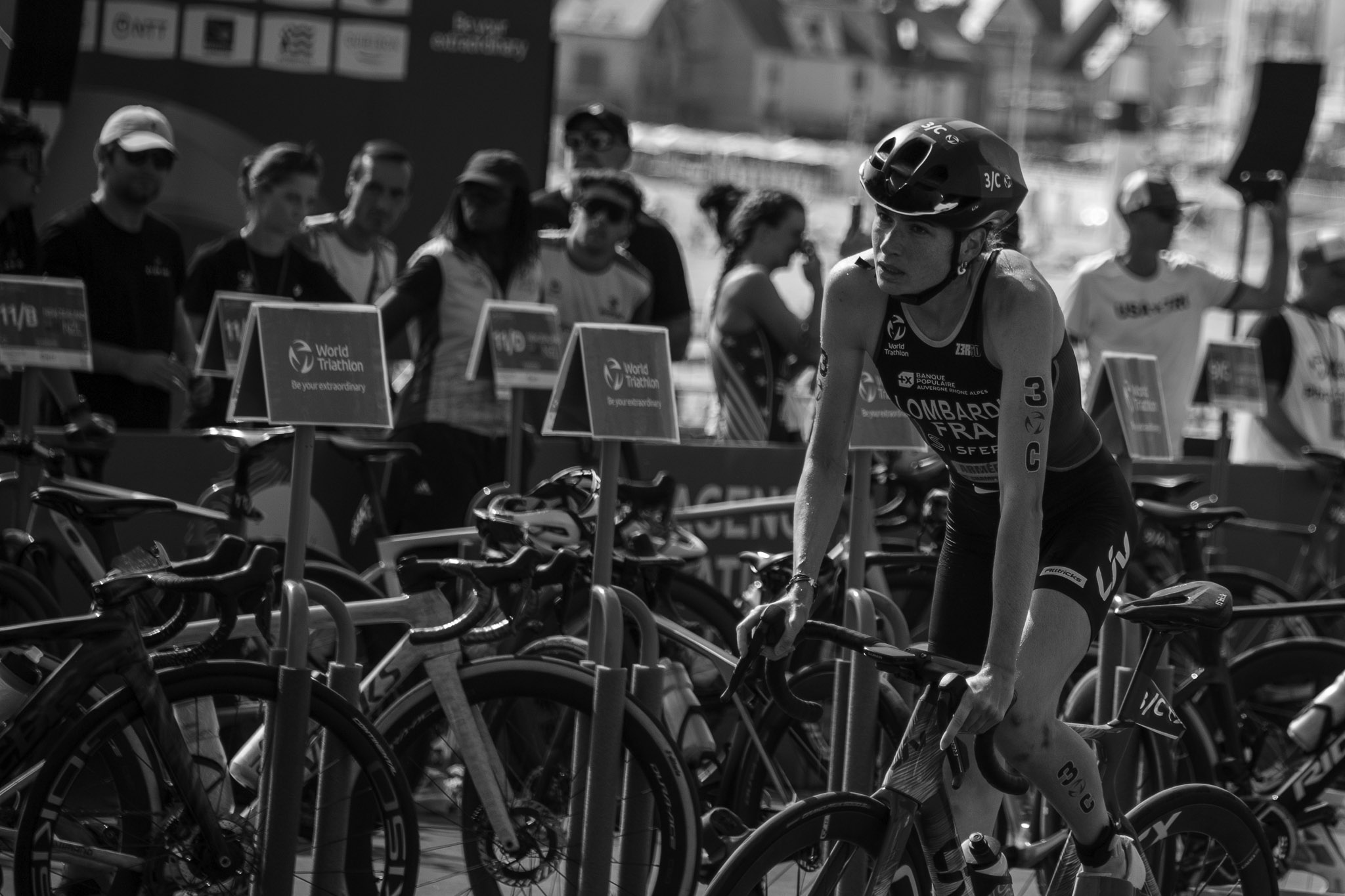 Championnat du monde de triathlon WTCS à Quiberon 2026, Grande Plage – photographie sportive Besrest-Photos en Bretagne (28/51)