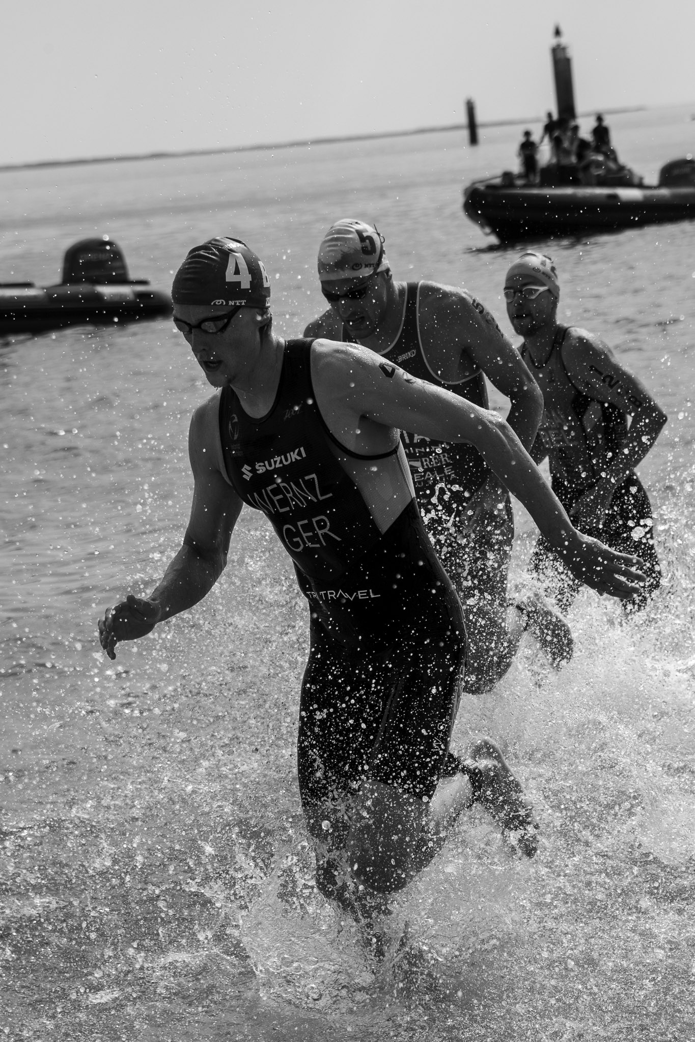 Championnat du monde de triathlon WTCS à Quiberon 2026, Grande Plage – photographie sportive Besrest-Photos en Bretagne (35/51)