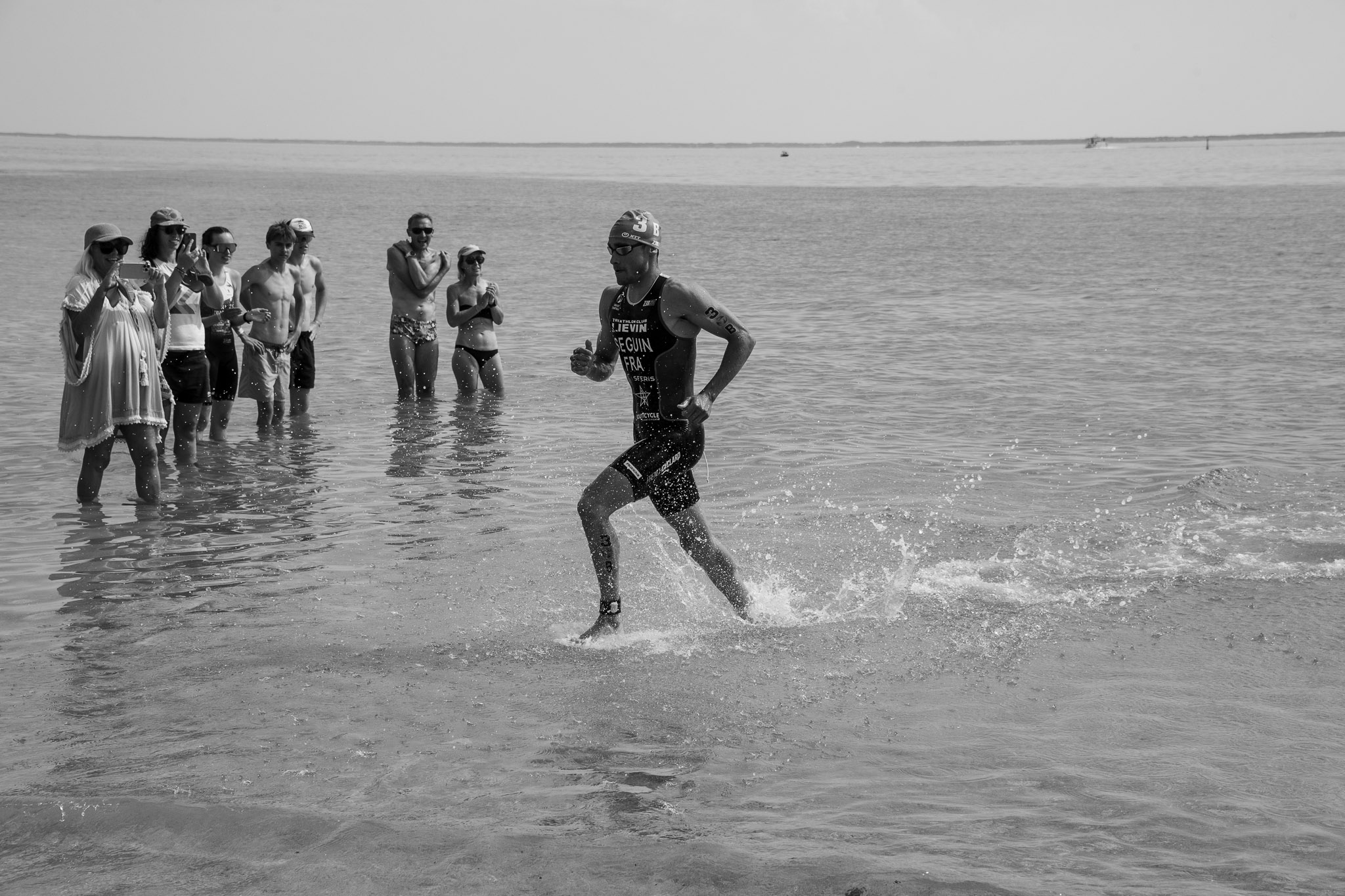Championnat du monde de triathlon WTCS à Quiberon 2026, Grande Plage – photographie sportive Besrest-Photos en Bretagne (37/51)