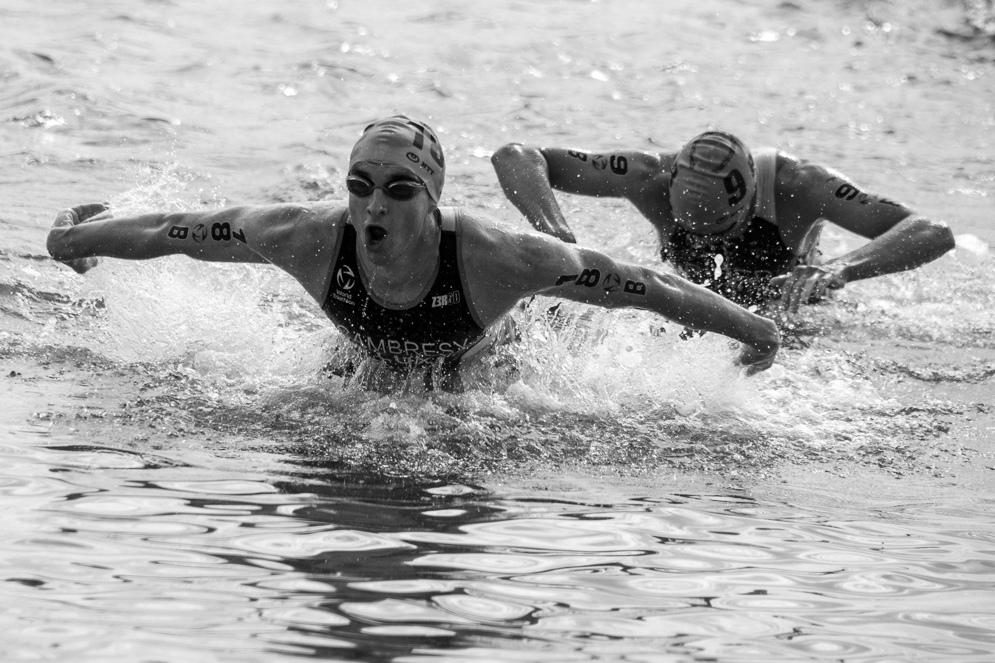 Championnat du monde de triathlon WTCS à Quiberon 2026, Grande Plage – photographie sportive Besrest-Photos en Bretagne (41/51)