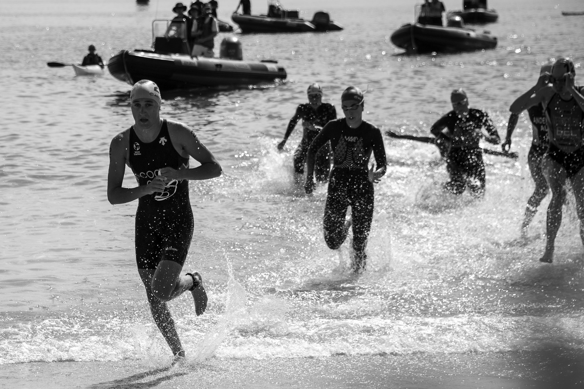 Championnat du monde de triathlon WTCS à Quiberon 2026, Grande Plage – photographie sportive Besrest-Photos en Bretagne (43/51)